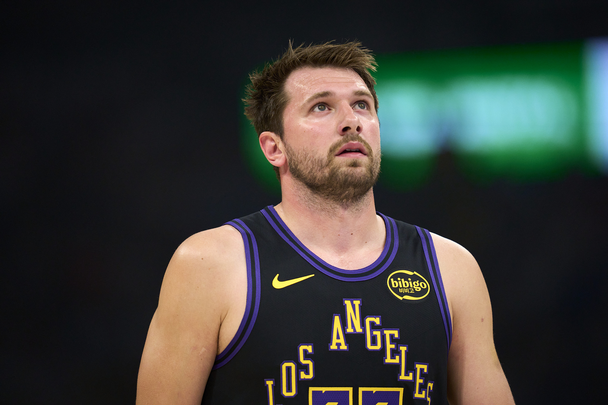 东契奇常规赛报销！确诊为左腿筋二级拉伤将无限期缺阵